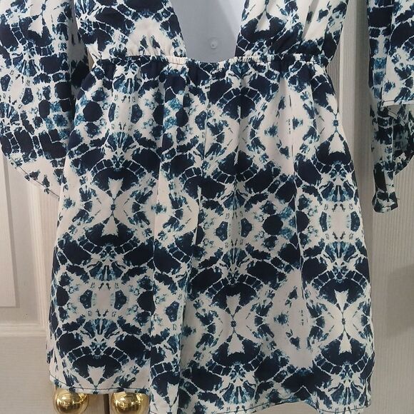 Charlotte Russe  blue white tie dye partial open back romper  Sz M NWOT - Picture 7 of 9
